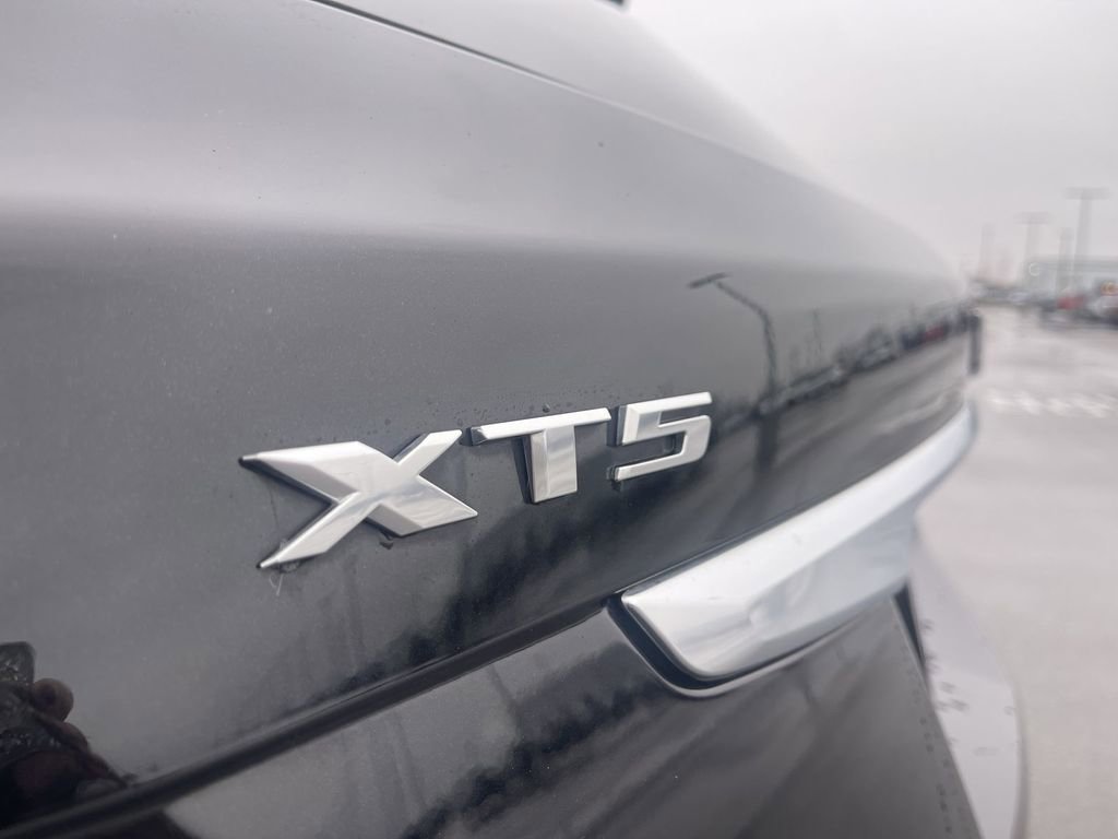Certified 2024 Cadillac XT5 Premium Luxury FWD image 12
