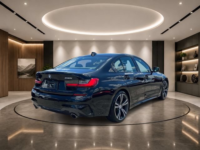 Used 2020 BMW 330i xDrive Sedan w/ M Sport Package AWD/4WD image 6