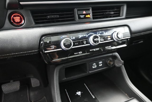 Certified 2024 Honda Pilot Touring image 28