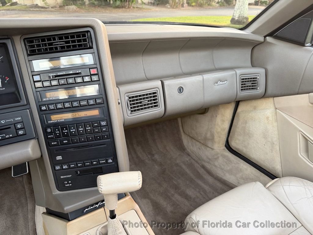Used 1993 Cadillac Allante image 12