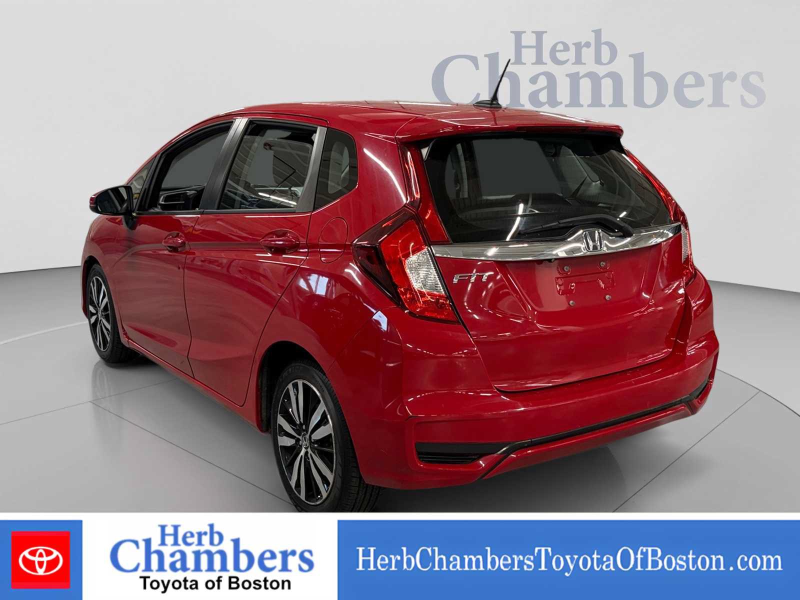 Used 2018 Honda Fit EX image 3