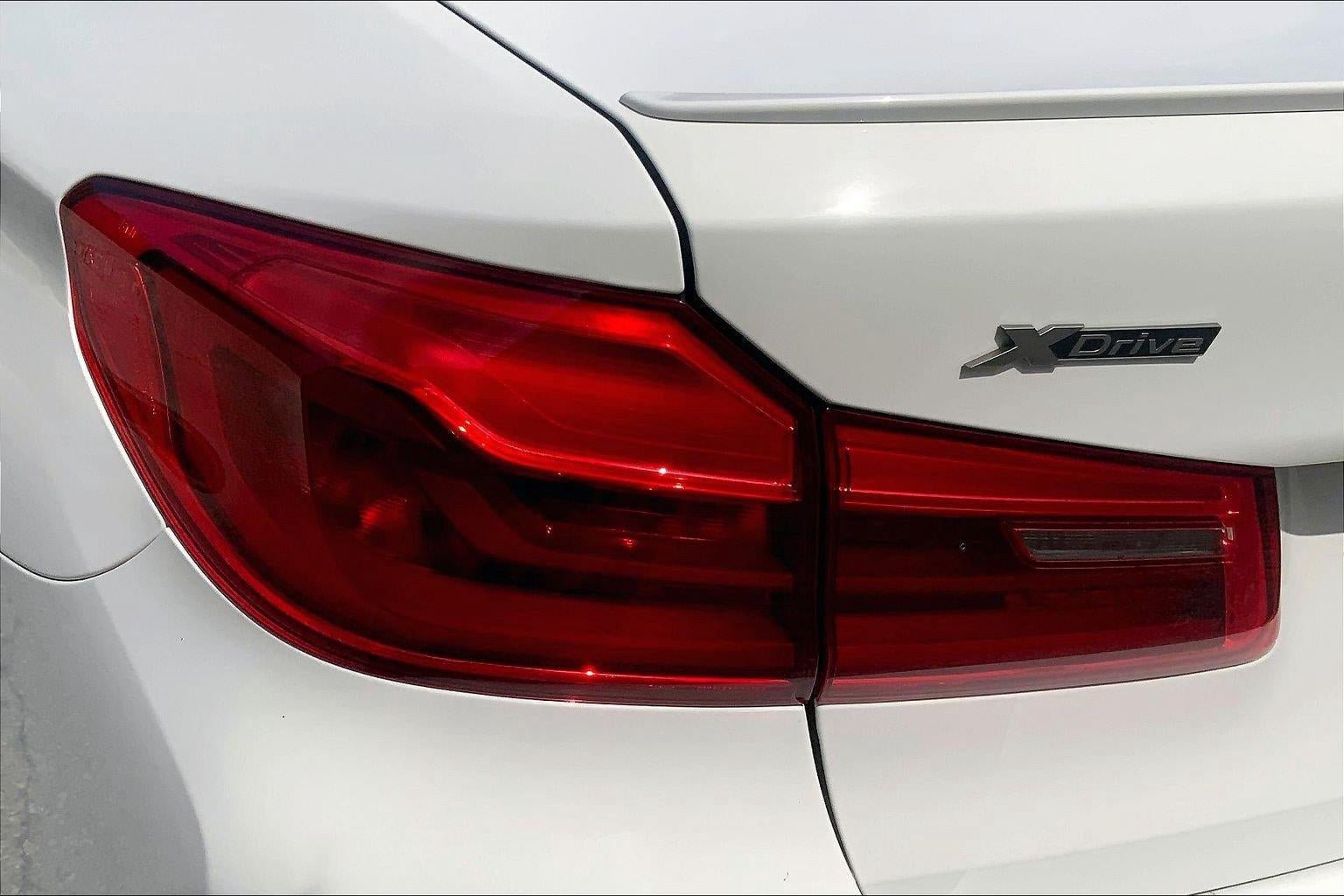 Used 2020 BMW M550i xDrive w/ Executive Package AWD/4WD image 28