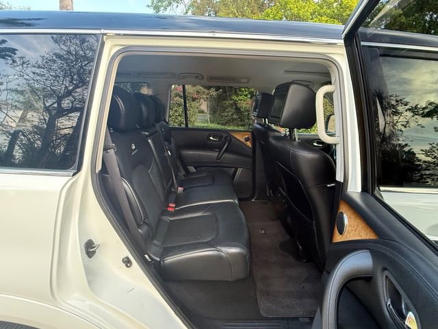 Used 2014 INFINITI QX80 4WD image 16