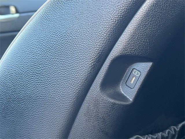 Used 2023 Hyundai Palisade Limited image 33