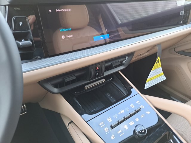 New 2026 Porsche Cayenne S image 31