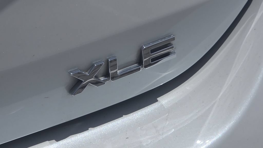 Used 2023 Toyota Highlander XLE FWD image 24