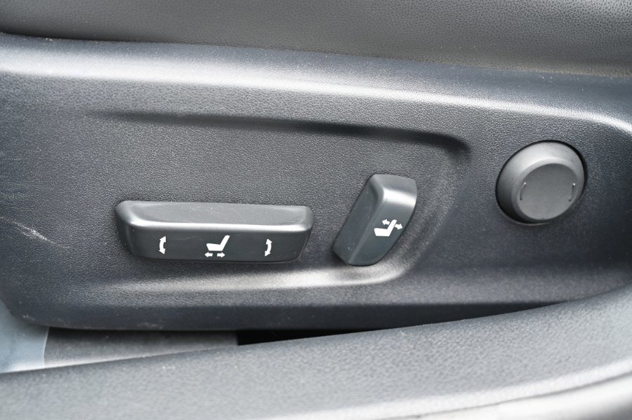 Used 2017 Lexus IS 300 F Sport w/ Navigation System Package image 18