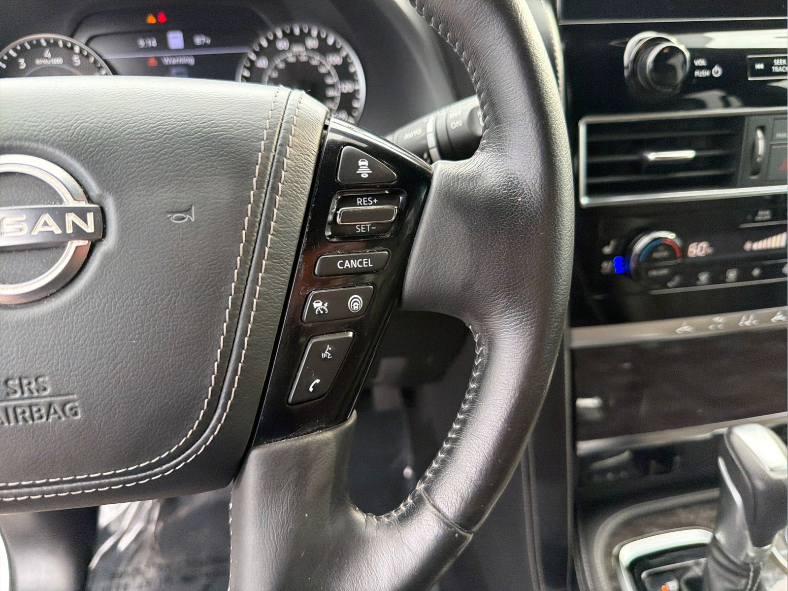 Used 2022 Nissan Armada Platinum w/ Captain's Chairs Package RWD image 14