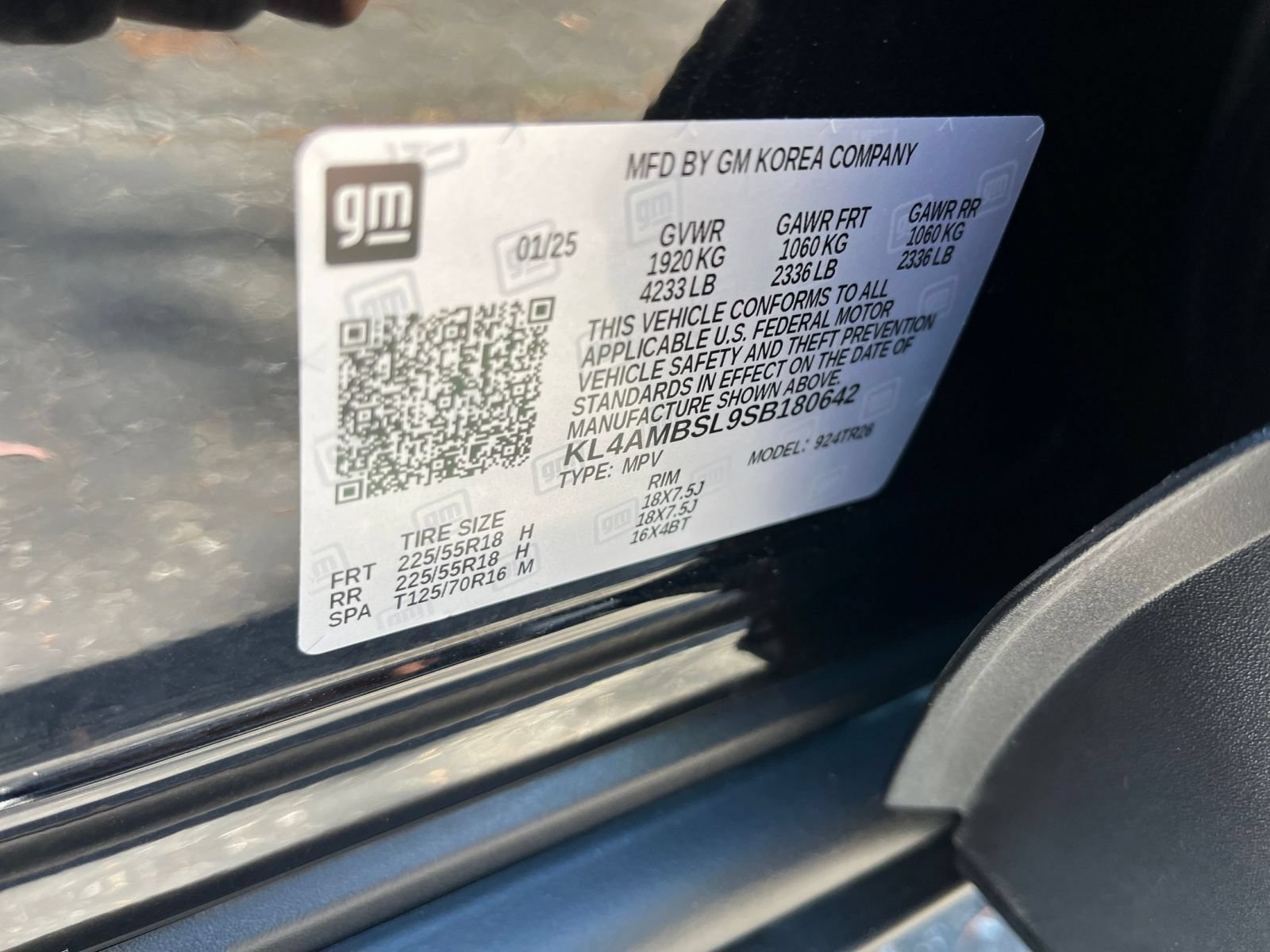 Used 2025 Buick Encore GX Preferred FWD image 28