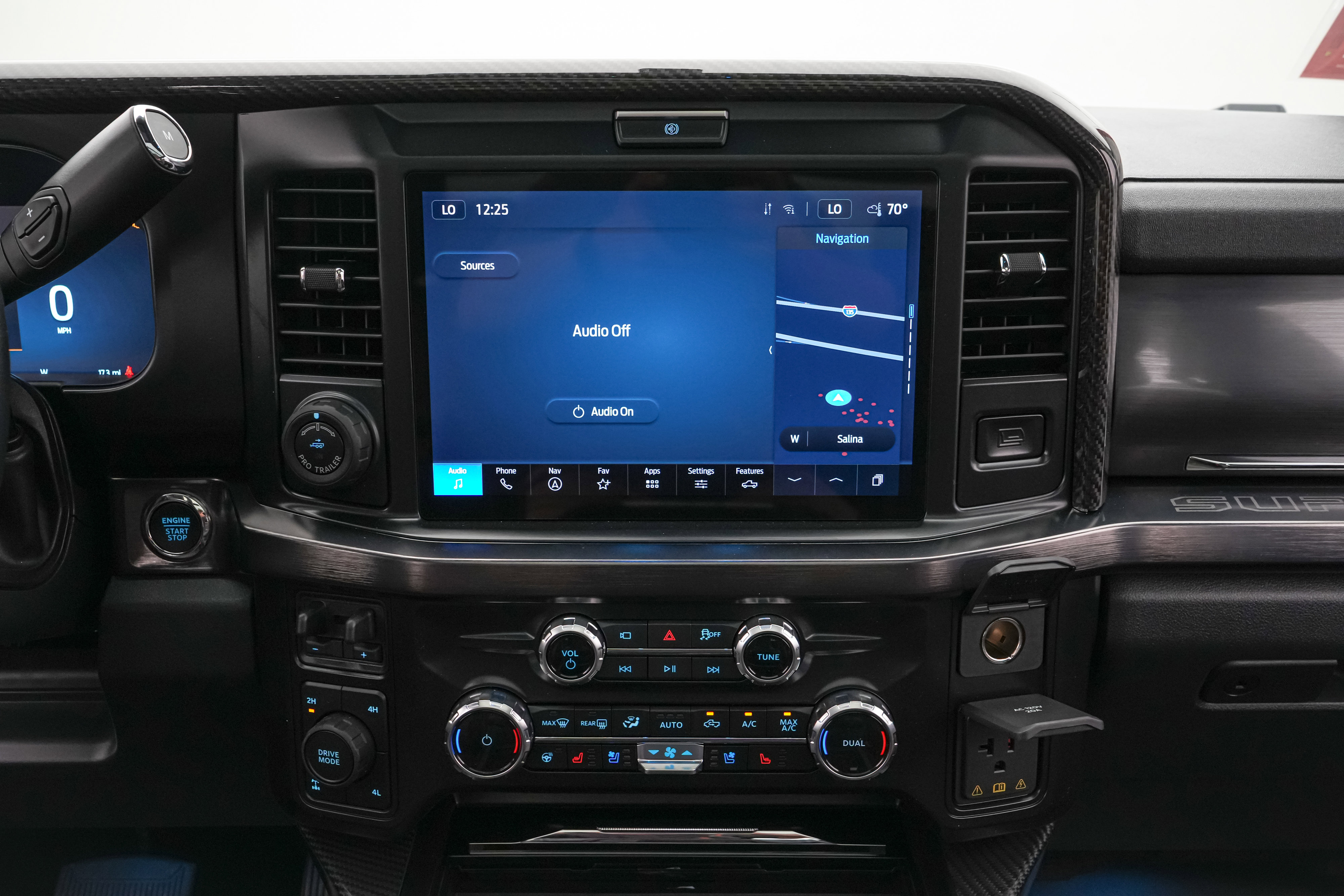 New 2026 Ford F250 Lariat w/ Black Appearance Package AWD/4WD image 28