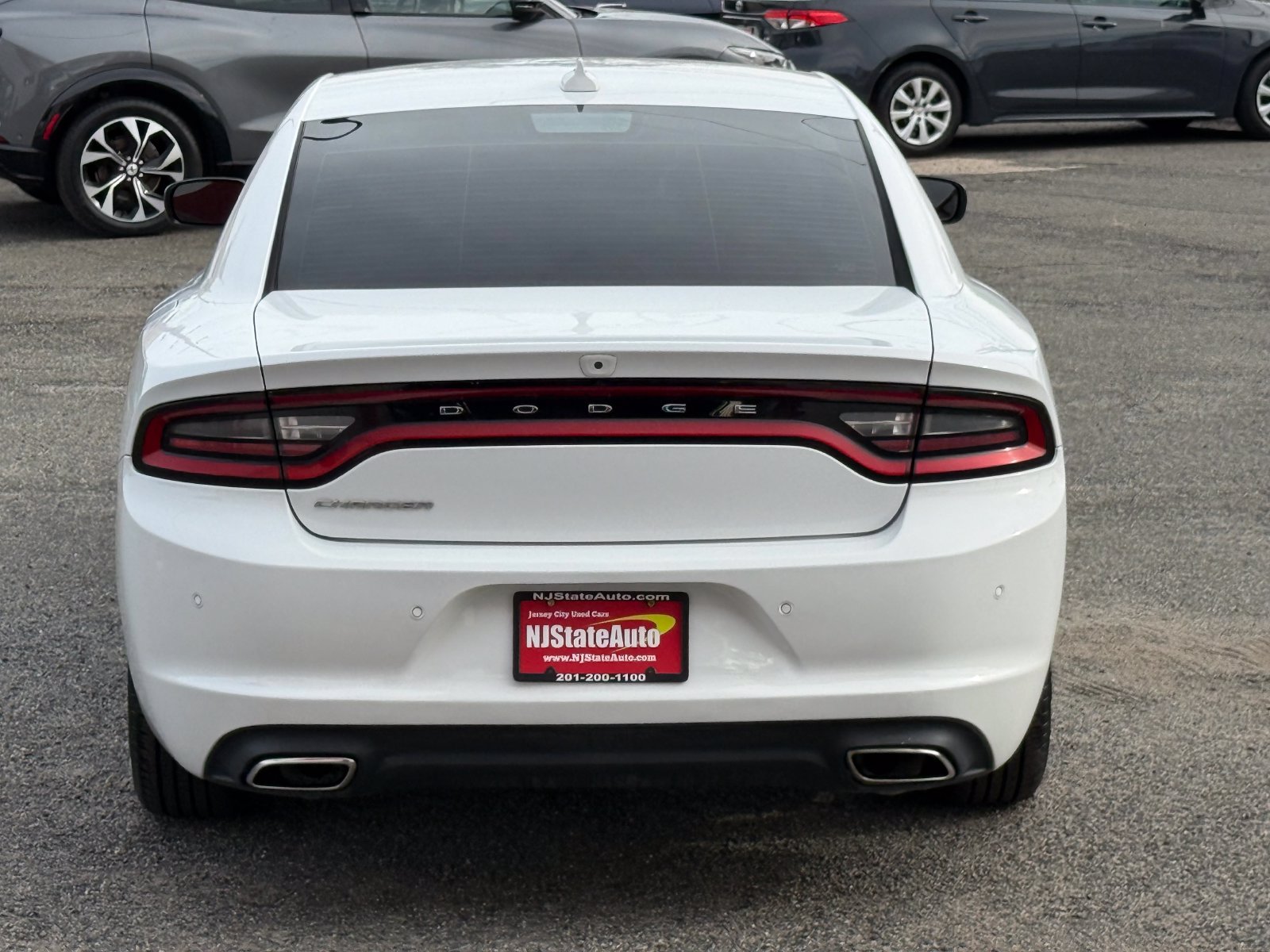 Used 2023 Dodge Charger SXT RWD image 13