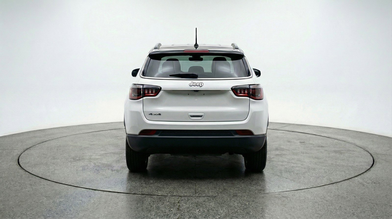 Used 2025 Jeep Compass Trailhawk w/ Trailer Tow Group image 7