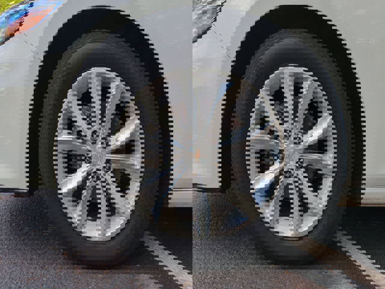 Used 2024 Chevrolet Malibu LT FWD image 14