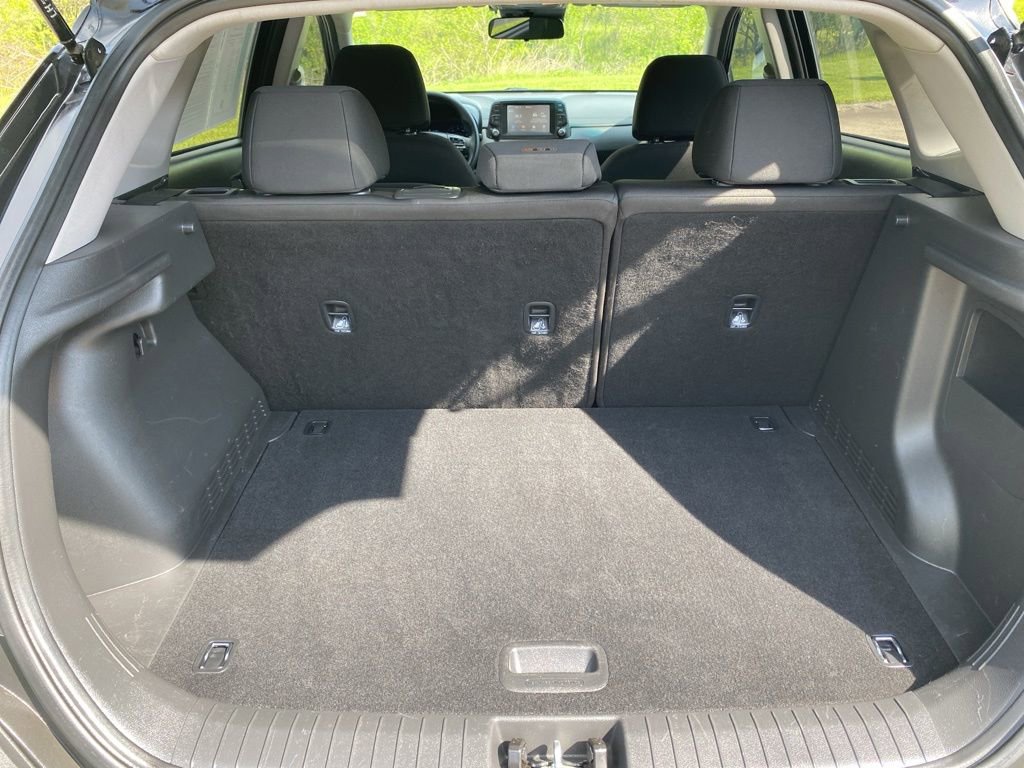 Used 2019 Hyundai Kona SE AWD/4WD image 16