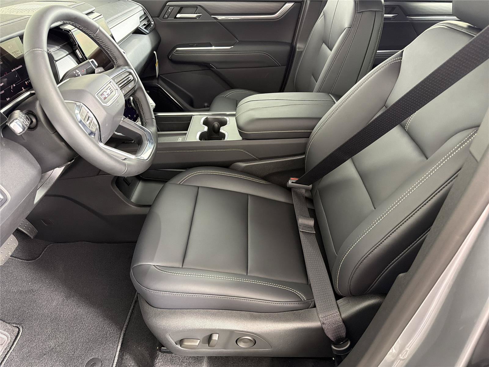 New 2026 GMC Acadia Elevation w/ Black Edition FWD image 7