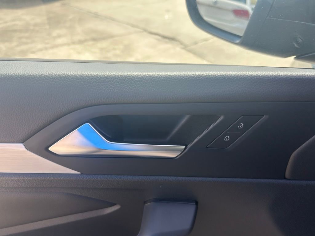 Used 2025 Volkswagen Jetta Sport image 51