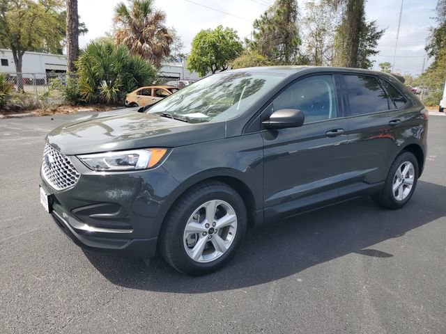 Used 2023 Ford Edge SE video 3
