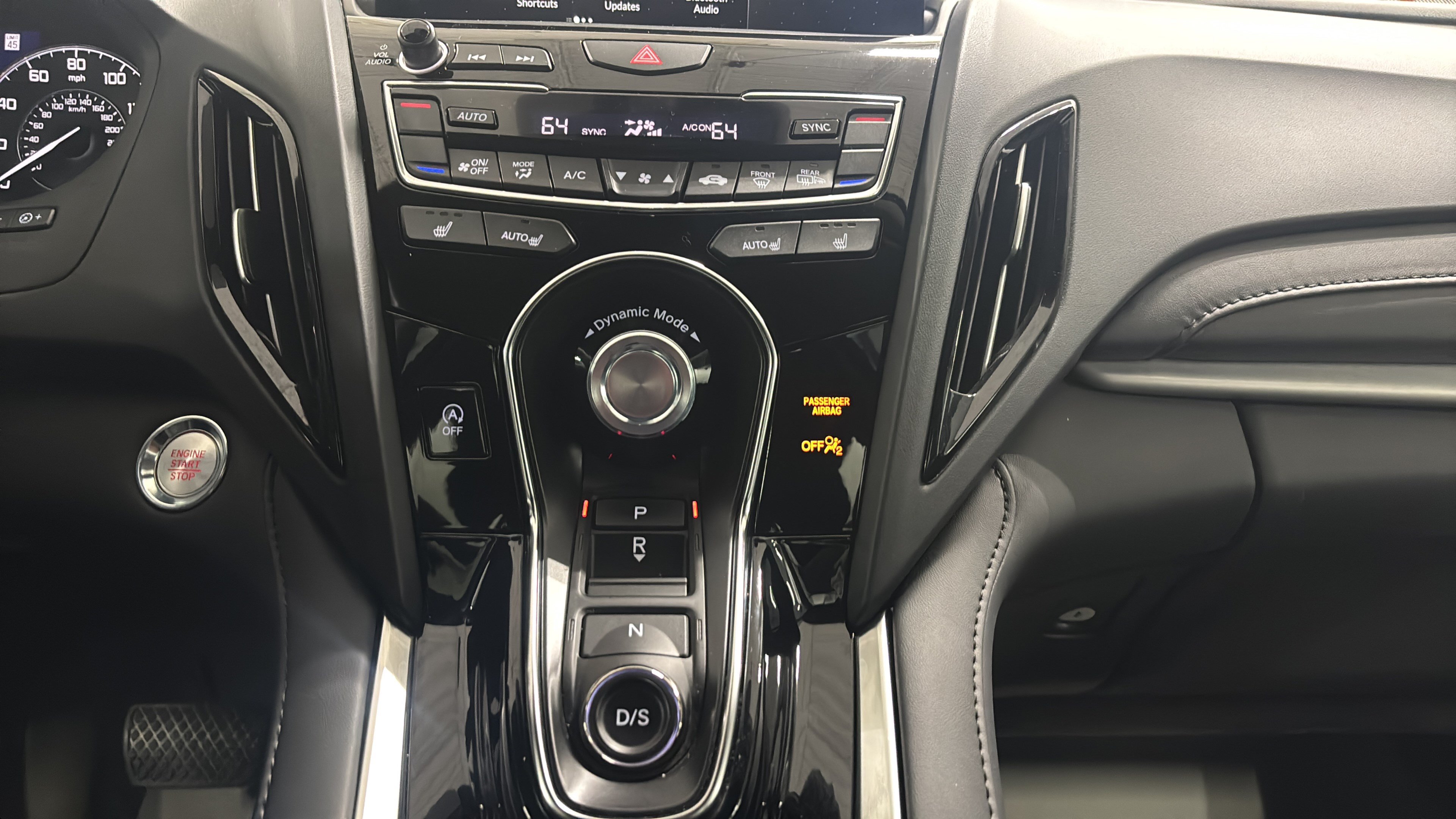 Used 2024 Acura RDX SH-AWD image 26