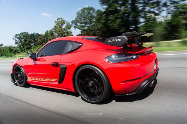 Used 2024 Porsche 718 Cayman GT4 RS RWD image 14