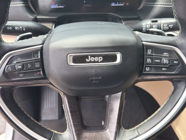 Used 2022 Jeep Grand Cherokee L Limited AWD/4WD image 25