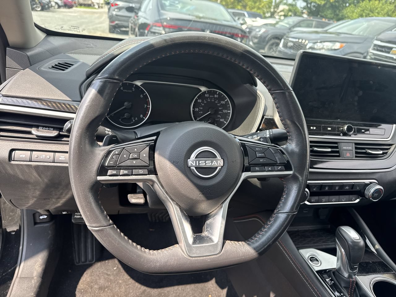 Used 2023 Nissan Altima 2.5 SR w/ SR Premium Package FWD image 5