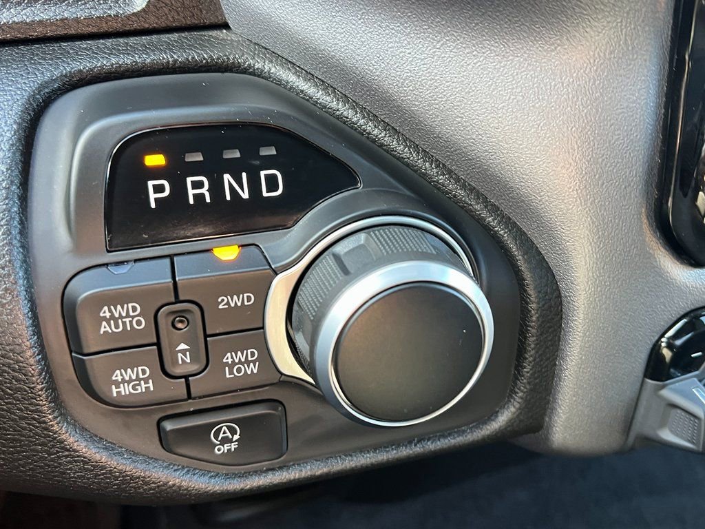 Certified 2025 RAM 1500 Big Horn image 32