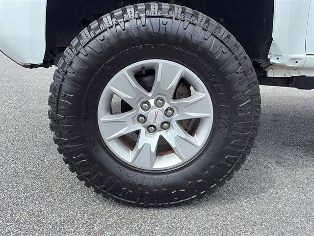 Used 2015 GMC Canyon SLE w/ SLE Convenience Package RWD image 9