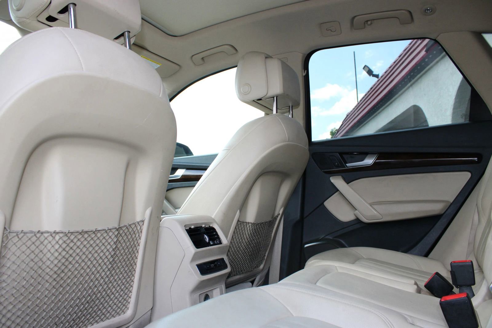 Used 2020 Audi Q5 2.0T Premium image 26