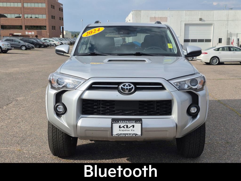 Used 2024 Toyota 4Runner TRD Off-Road image 3