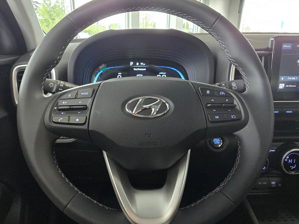 New 2026 Hyundai Venue SEL FWD image 22