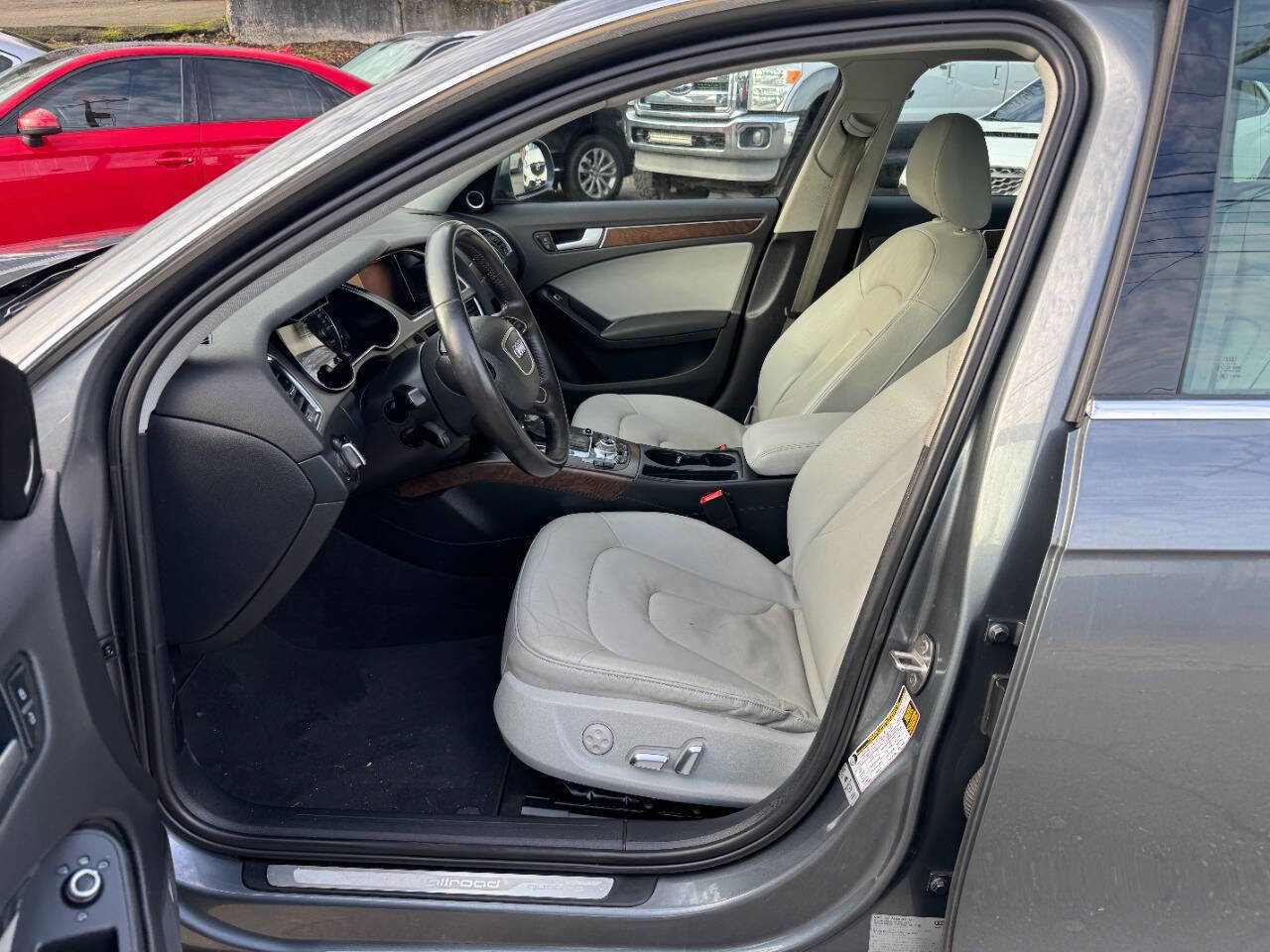 Used 2013 Audi A4 Premium Plus w/ Premium Plus Pkg image 14