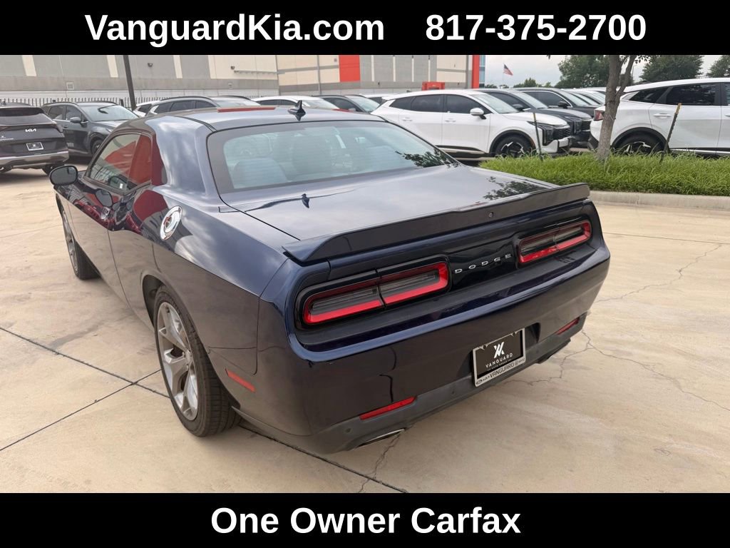 Used 2016 Dodge Challenger SXT w/ Sound Group RWD image 2