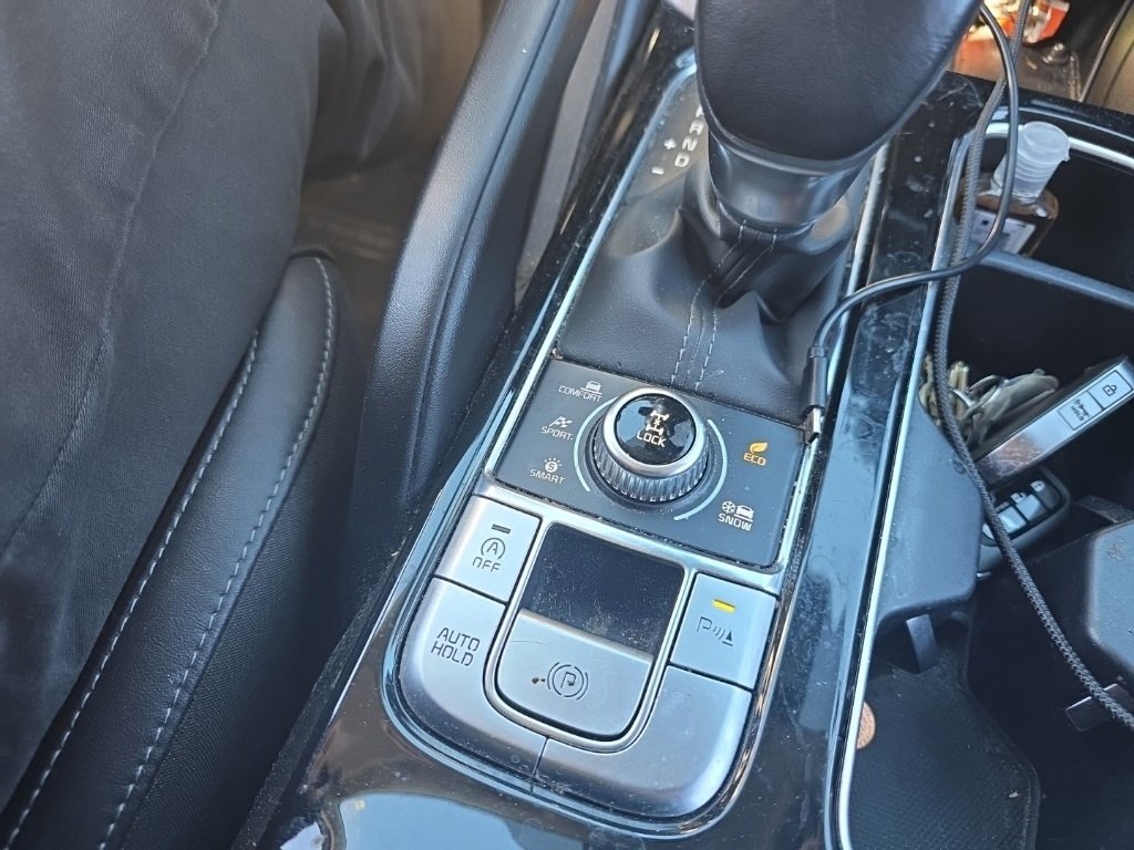 Used 2023 Kia Telluride S image 32