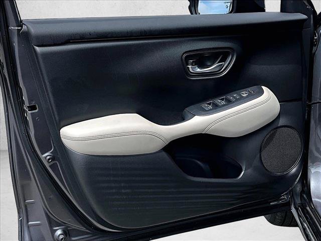 Used 2025 Honda HR-V EX-L image 18