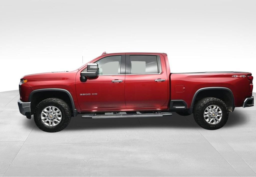 Used 2022 Chevrolet Silverado 3500 LTZ w/ LTZ Convenience Package AWD/4WD image 2