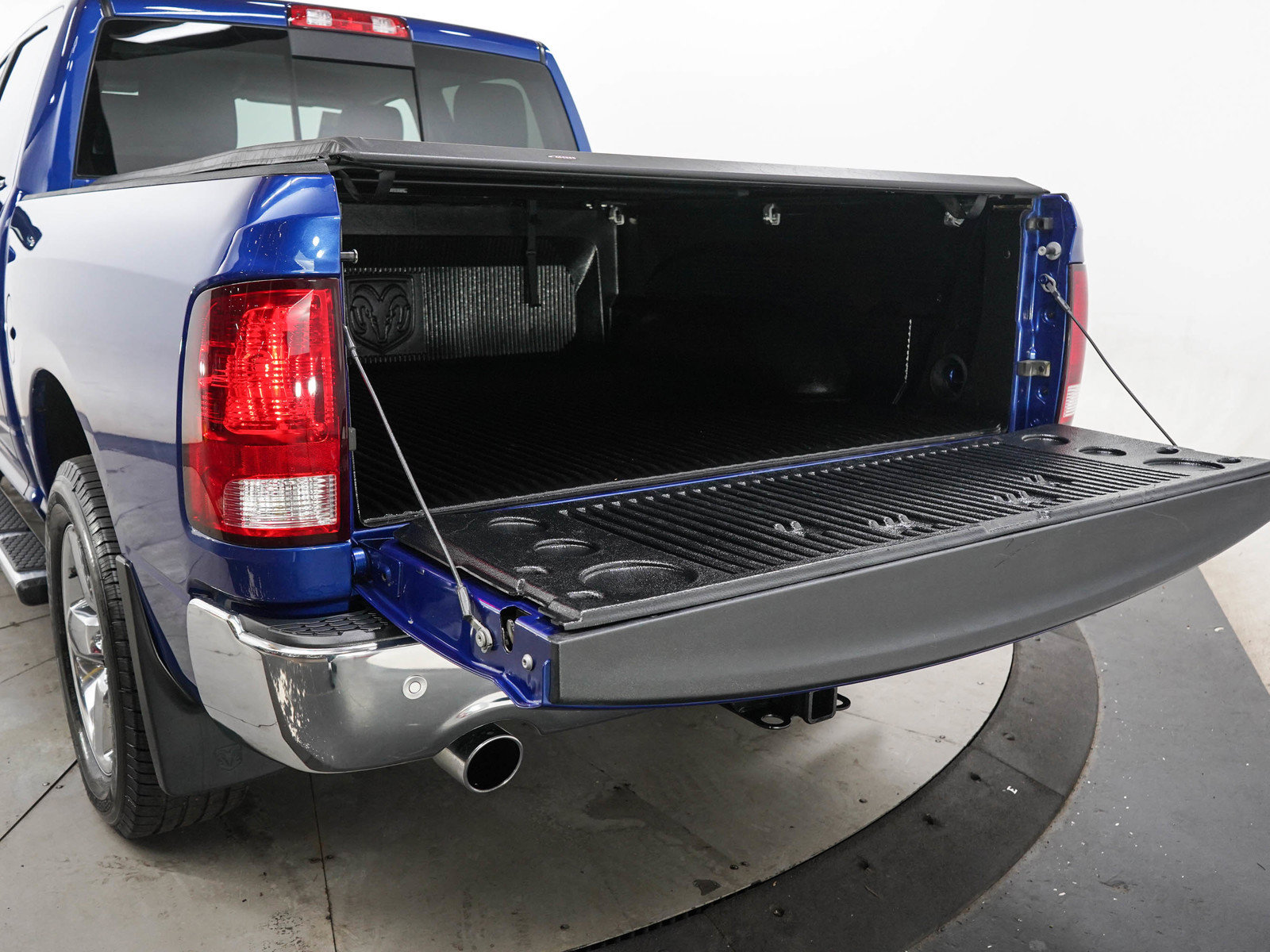 Used 2016 RAM 1500 Big Horn AWD/4WD image 9