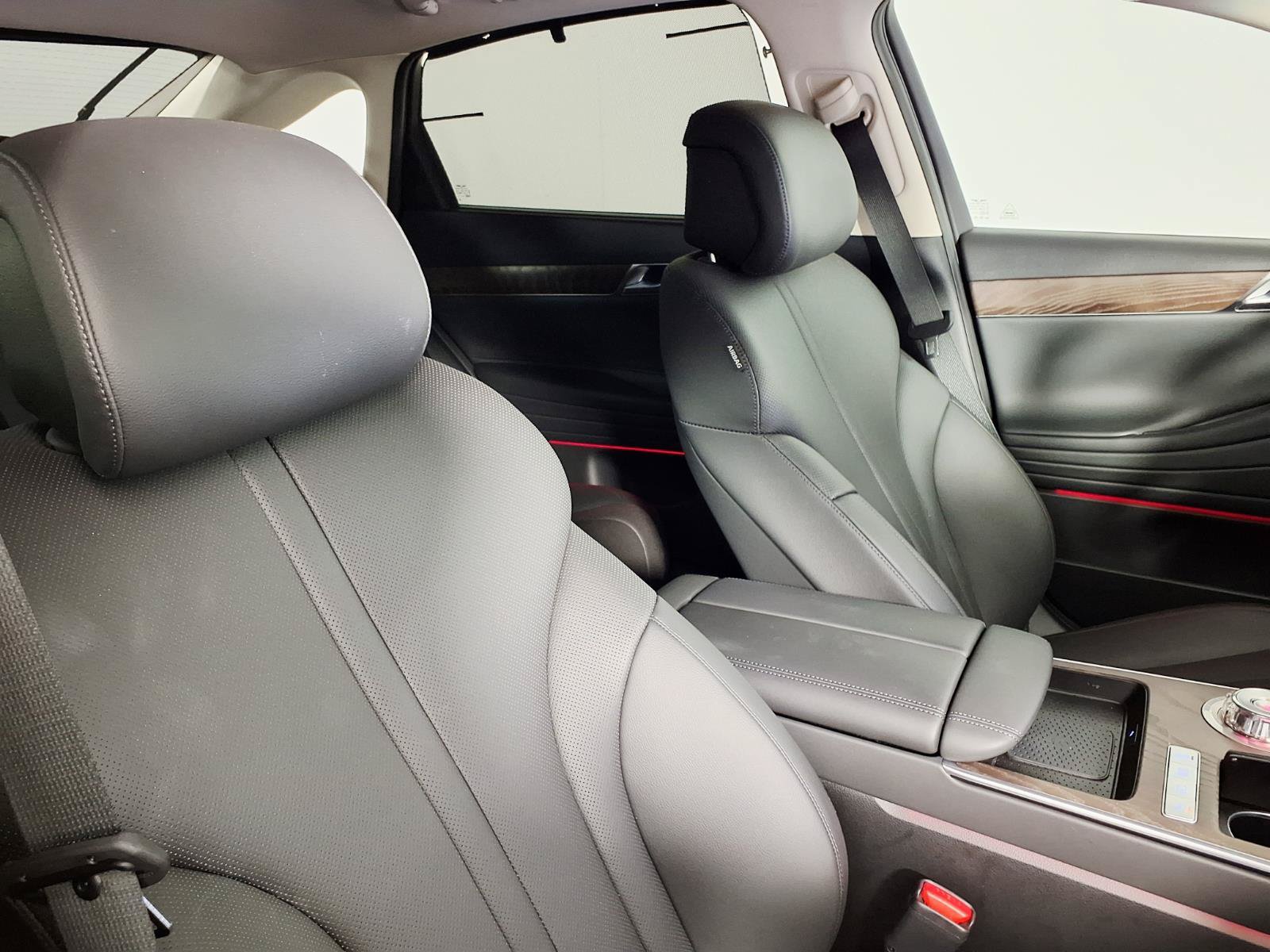 Certified 2026 Genesis G80 2.5T Advanced AWD/4WD image 10