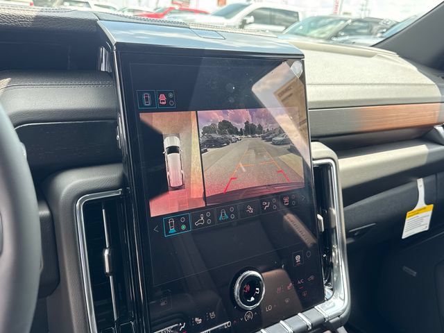 New 2026 GMC Yukon XL Denali w/ Denali Reserve Package AWD/4WD image 24