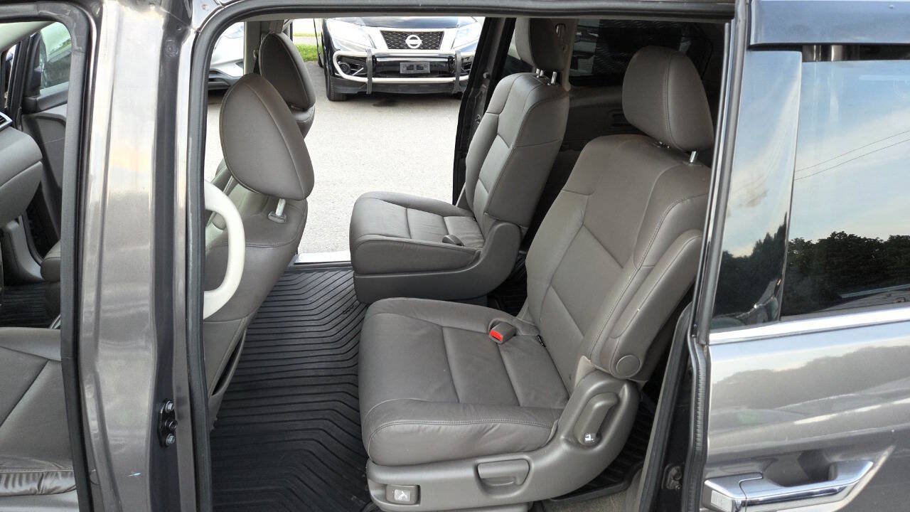 Used 2014 Honda Odyssey Touring Elite image 34