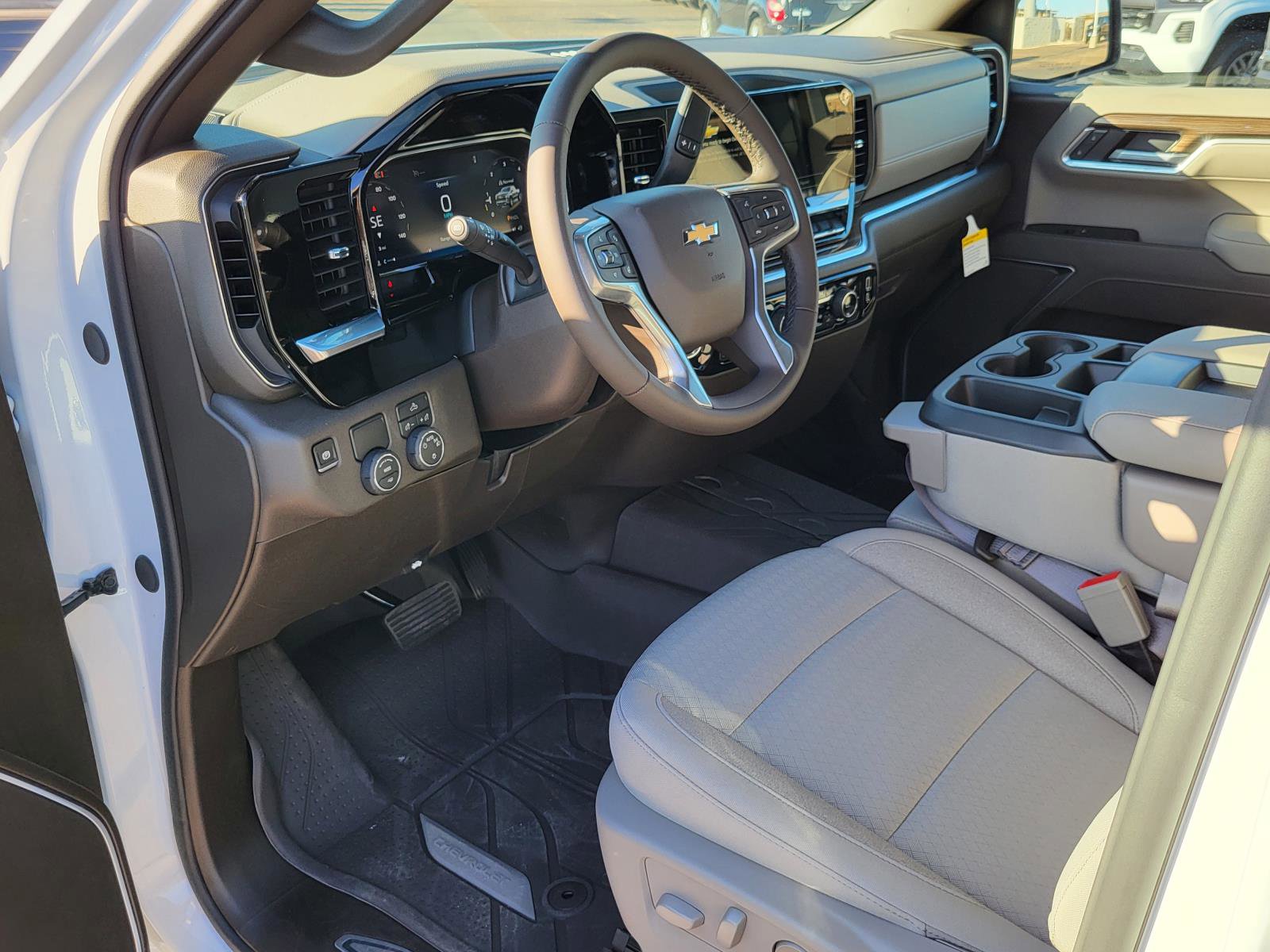 New 2026 Chevrolet Silverado 1500 LT image 13