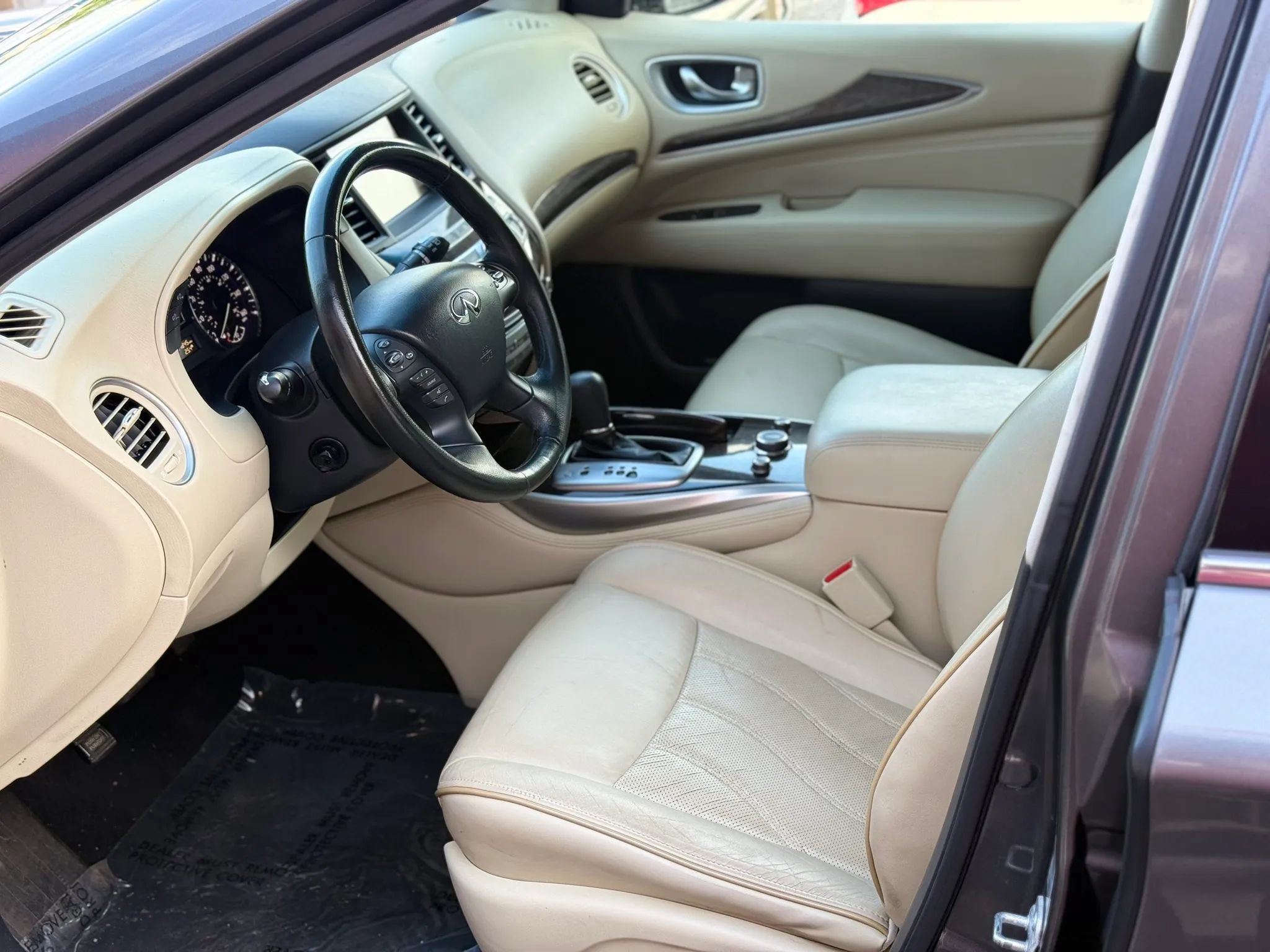 Used 2015 INFINITI QX60 Luxe w/ Premium Plus Package AWD/4WD image 13