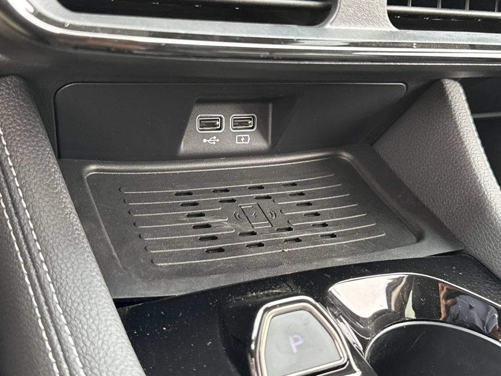 New 2025 VinFast VF 8 Eco AWD/4WD image 29