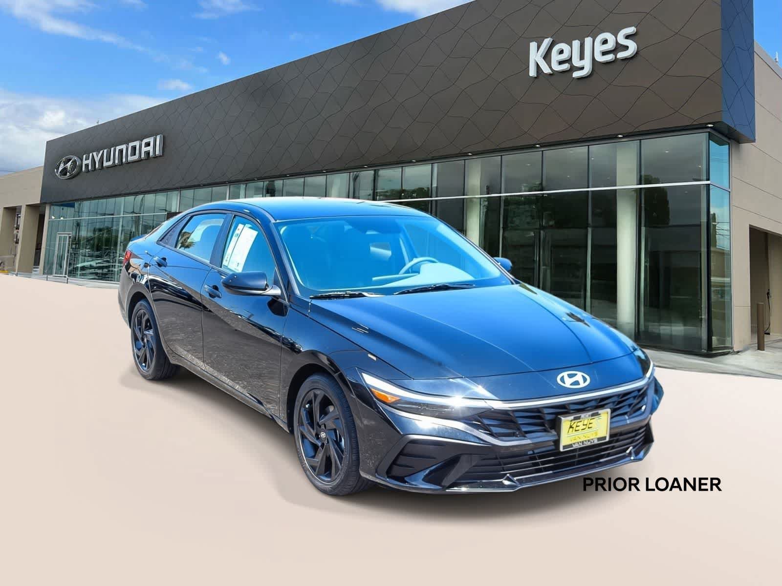 Certified 2026 Hyundai Elantra Sport FWD image 3