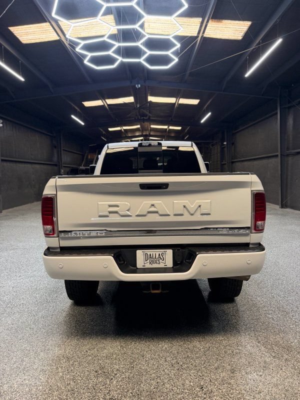 Used 2018 RAM 2500 Limited AWD/4WD image 6