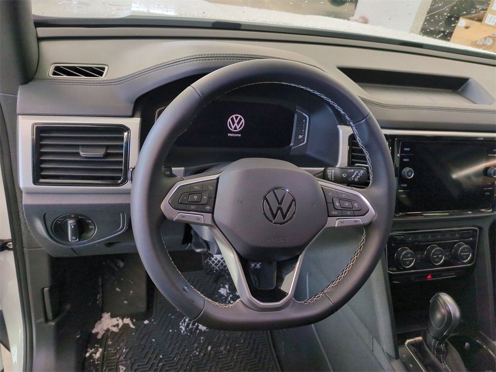Used 2023 Volkswagen Atlas Cross Sport SE image 17