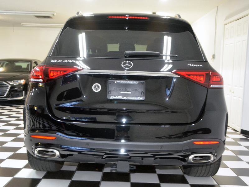 Used 2020 Mercedes-Benz GLE 450 4MATIC w/ AMG Line Exterior image 8