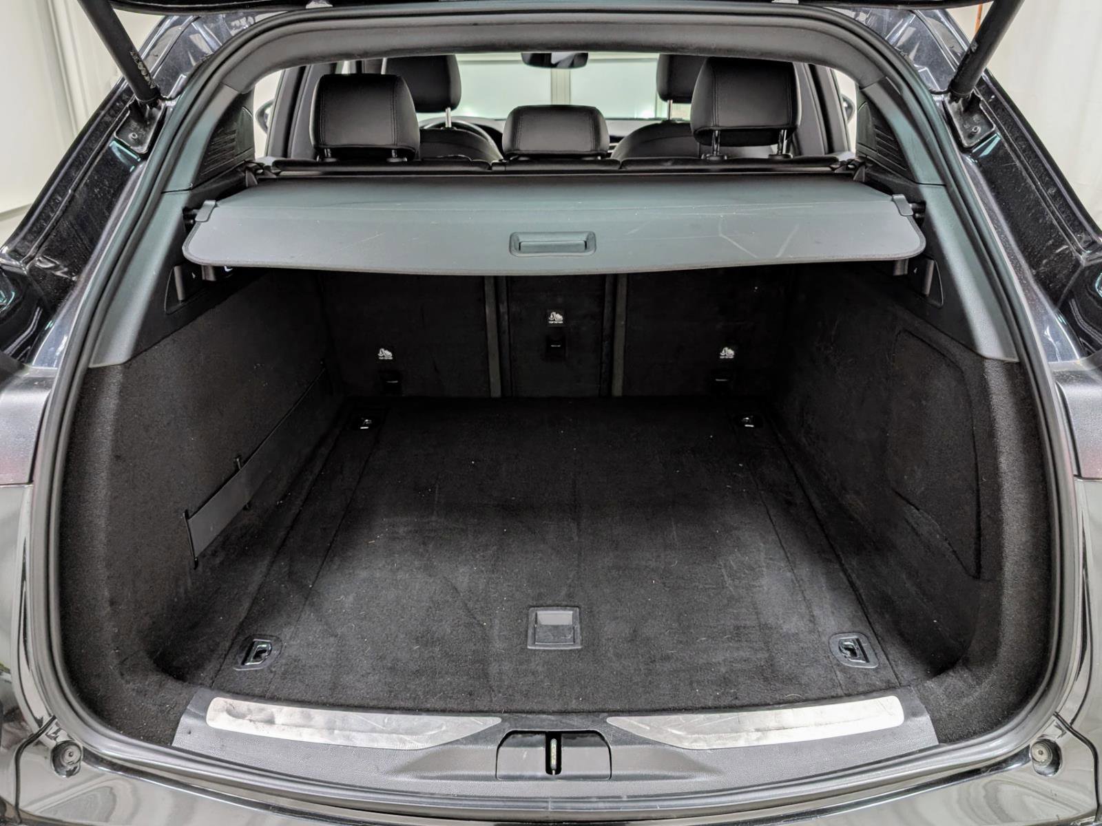 Used 2024 Maserati Grecale GT image 19