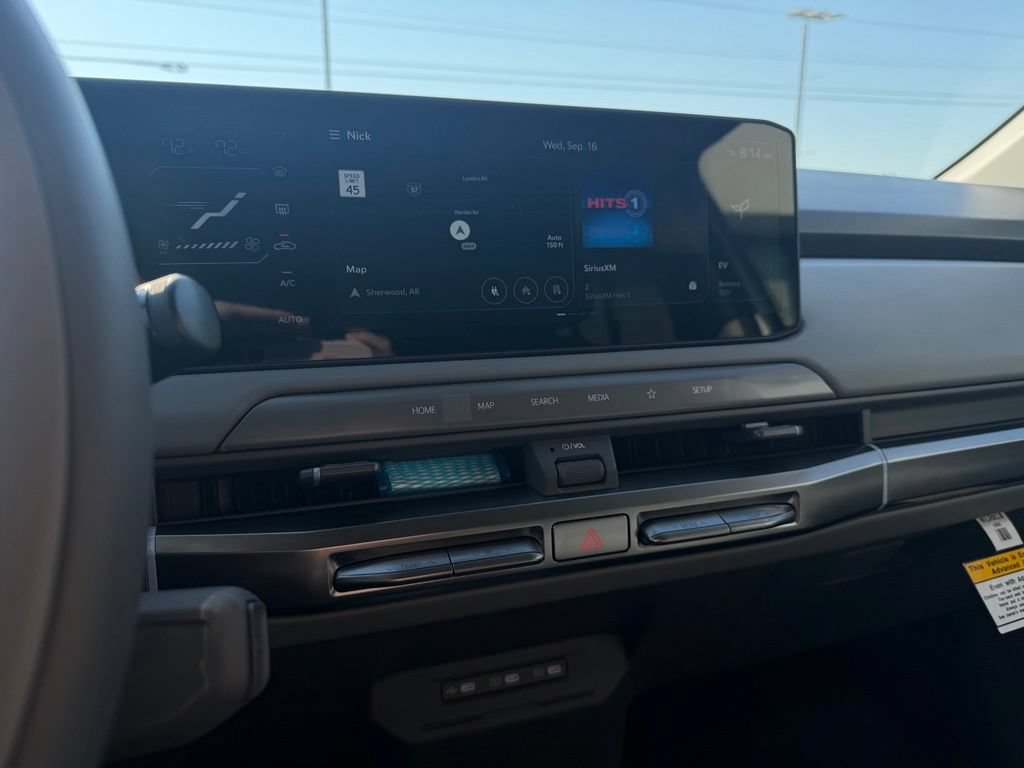 New 2027 Kia EV3 Wind FWD image 18