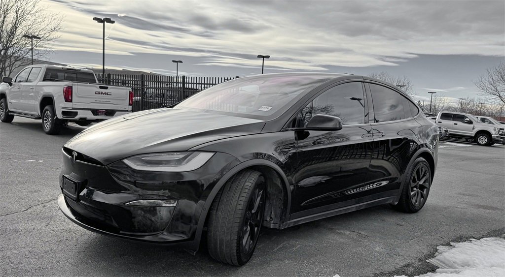 Used 2022 Tesla Model X image 4