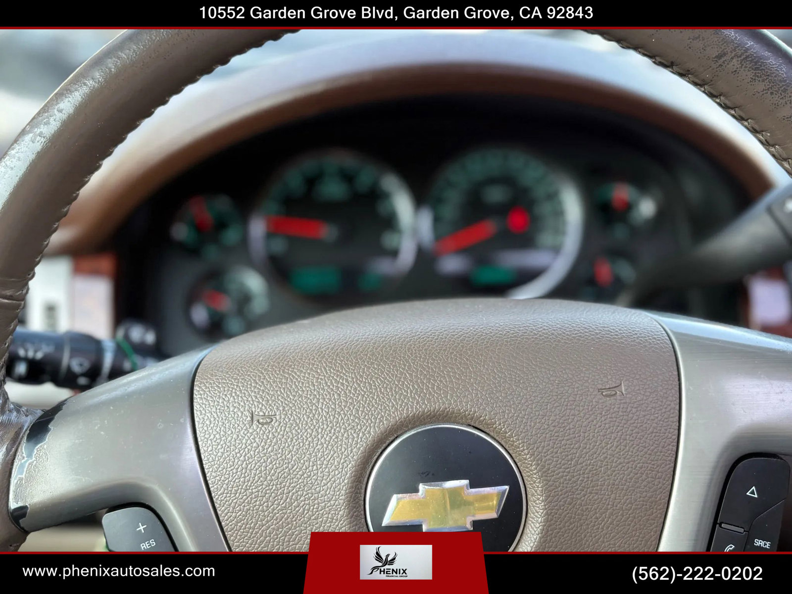 Used 2012 Chevrolet Suburban LTZ image 29